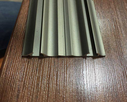 <h2 style="text-align: center;"><span style="font-size:14px;"><a href="/part/68/690/category/740/دستگیره-کمد-دیواری-ریل-کمد-دیواری" id="دستگیره ها و ریل های شاخه ای" name="دستگیره ها و ریل های شاخه ای" title="دستگیره ها و ریل های شاخه ای"><span style="color:#8b4513;"><strong><span style="font-family: IRANSans;"><span dir="RTL" lang="AR-SA">دستگیره ها و ریل های شاخه ای</span></span></strong></span></a></span></h2>

<h4 style="text-align: center;"><span style="font-size:12px;"><a href="/part/68/690/category/740/دستگیره-کمد-دیواری-ریل-کمد-دیواری" id="یراق آلات کابینت" name="یراق آلات کابینت" title="یراق آلات کابینت"><span style="color:#000000;"><strong><span style="font-family: IRANSans;"><span dir="RTL" lang="AR-SA">لوله بیضی آبکاری &nbsp;خام-</span> <span dir="RTL" lang="AR-SA">کفی یک دست...</span></span></strong></span></a></span></h4>

<p>&nbsp;</p>
